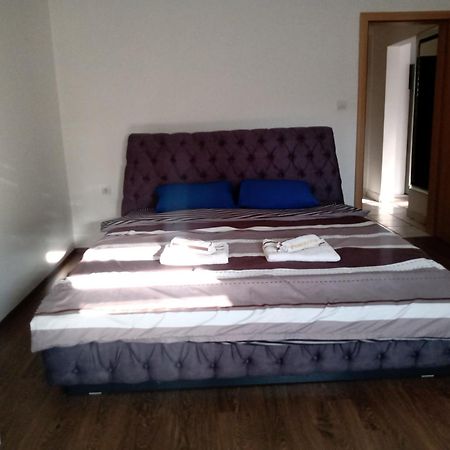 Central Lux Apartment 스코페 외부 사진
